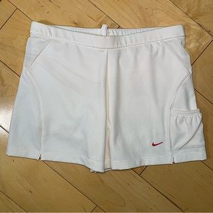 NikeFITDRY shorts size medium with side pocket